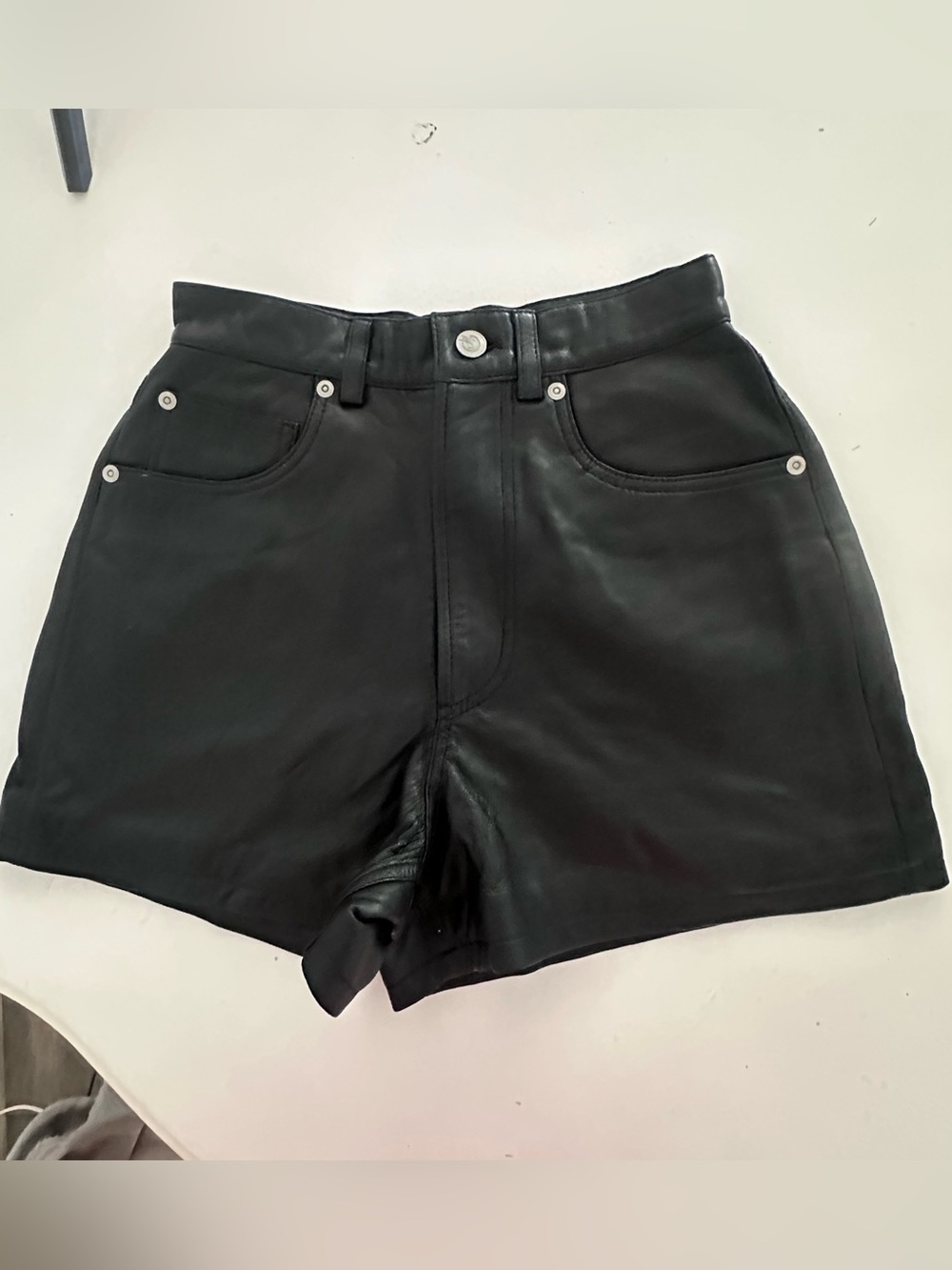 Vintage 90s Black Genuine Leather High Waisted Shorts Steelwing Brand Size 4